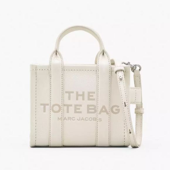 Marc Jacobs Handbags - Marc Jacobs Cream Tote Bag with Logo